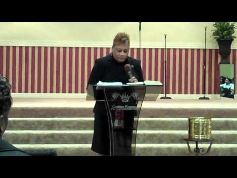 Pastor Yvonne Jones - The Power of Tongues (highli...