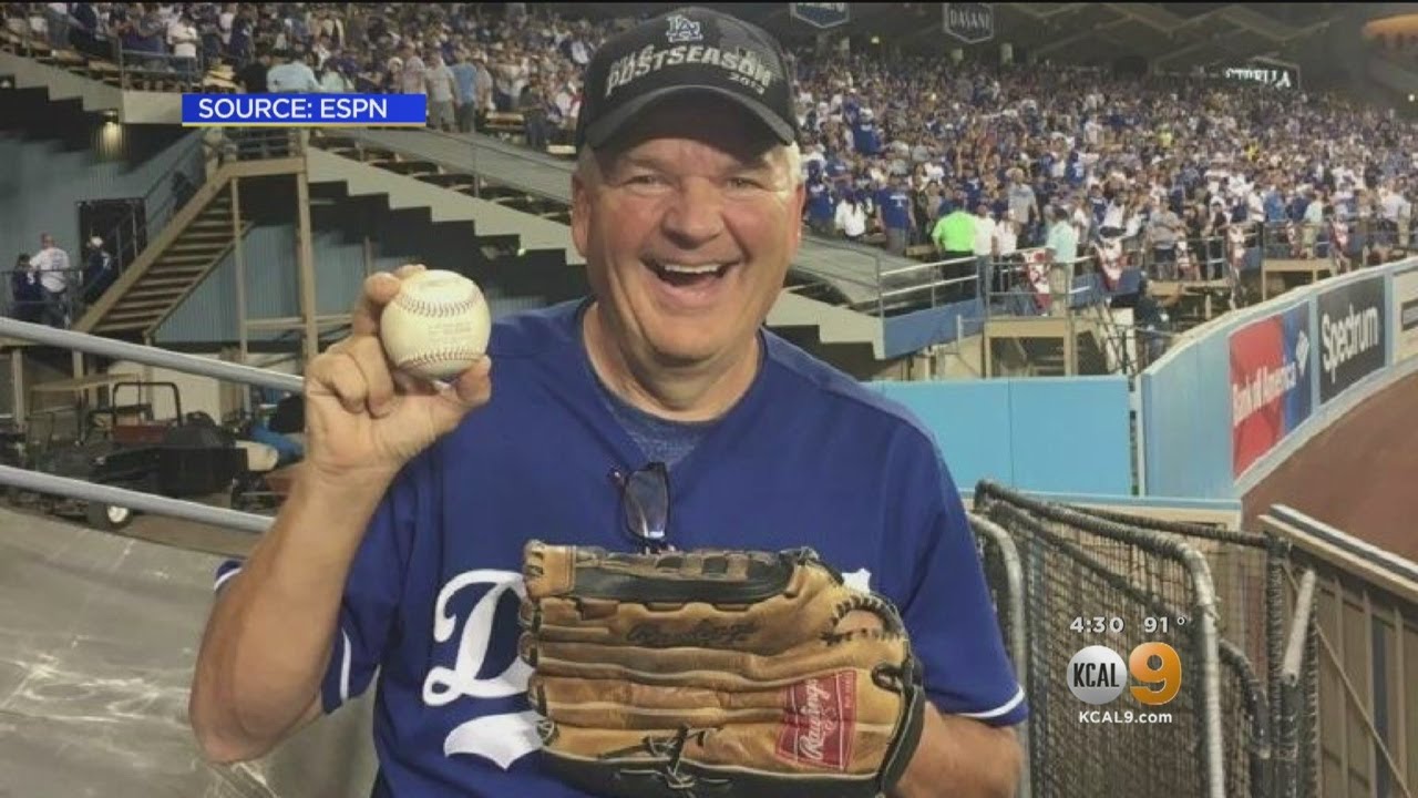 Fan Who Caught Justin Turner's Walk-Off Homer Also Caught a Javy Baez Dinger Last Night