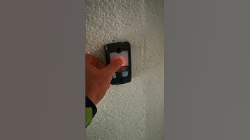 Genie Garage Door Opener Wall Control issue