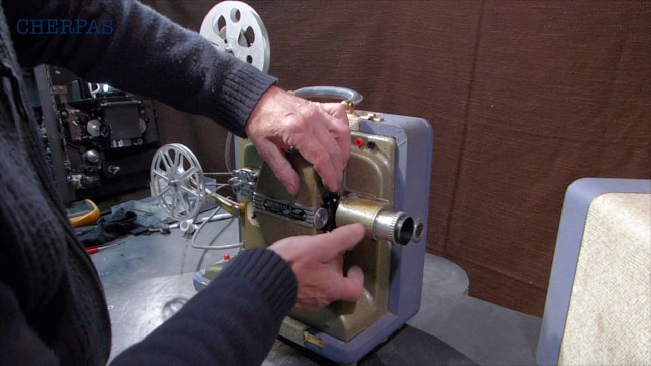 Camera Somco Simpson Optical Mfg. Chicago IL 8mm 3/4 Fogs 1.6 Coated Camera Somco Simpson Optical Mfg. Chicago IL 8mm 3/4 Fogs 1.6 Coated