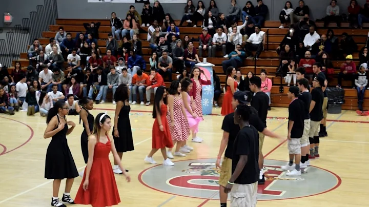 Seniors Lip Sync Winter Night Rally 2017