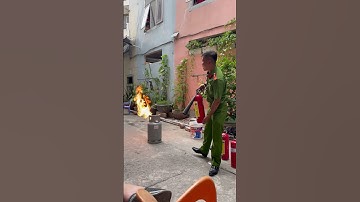 Hướng dẫn PCCC - Khoá bình gas đang cháy