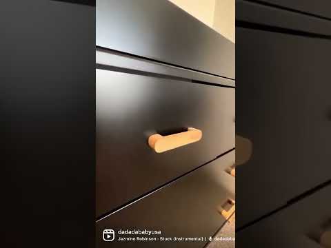 Video: Escritorio Ursuline de Ligne Roset