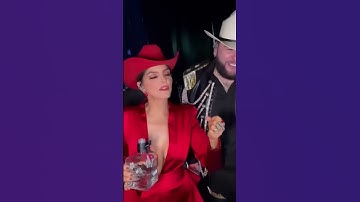 Thumbnail of Ana Bárbara echándose un shot
