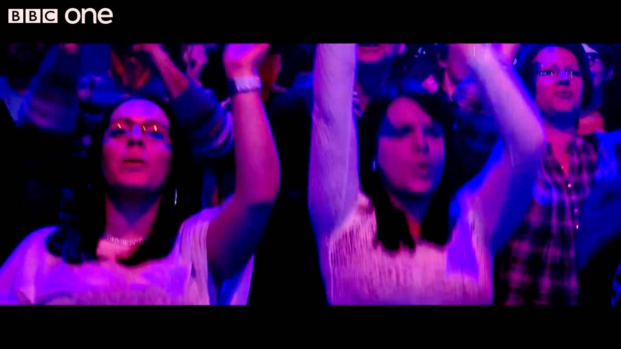 The Voice UK Coaches Perform 'I Gotta Feeling' The Voice Blind