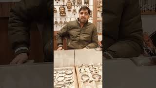 be aware with frouds #crystals #rishikesh #uttrakhand
