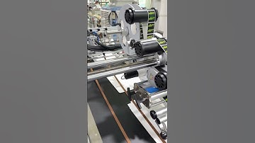 Storage box labeling machine #machine #scheringbottlefillingmachine #labelingequipment #factory