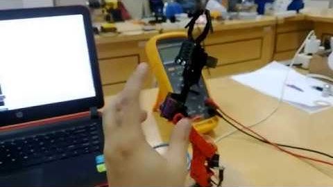 Simulasi Forward kinematik Robot Arm