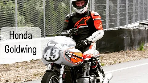 Honda GL1000 Goldwing racebike walk around