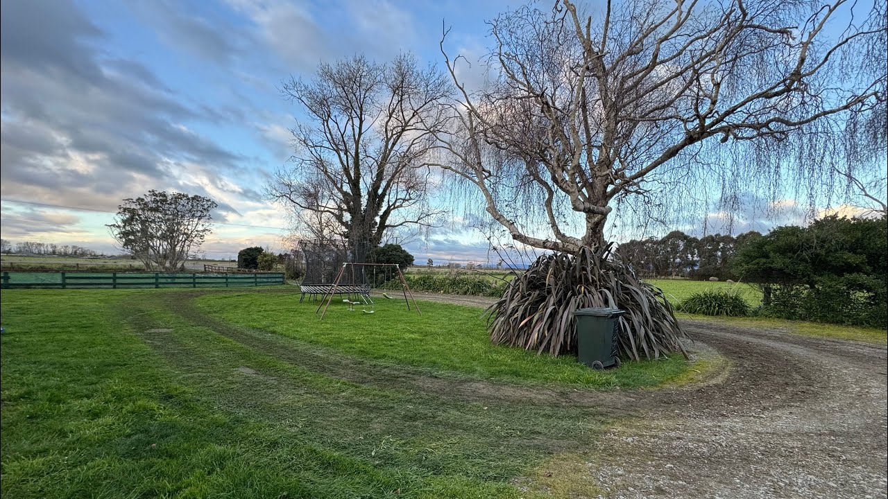 Seats mounted, let’s learn to drive it! 