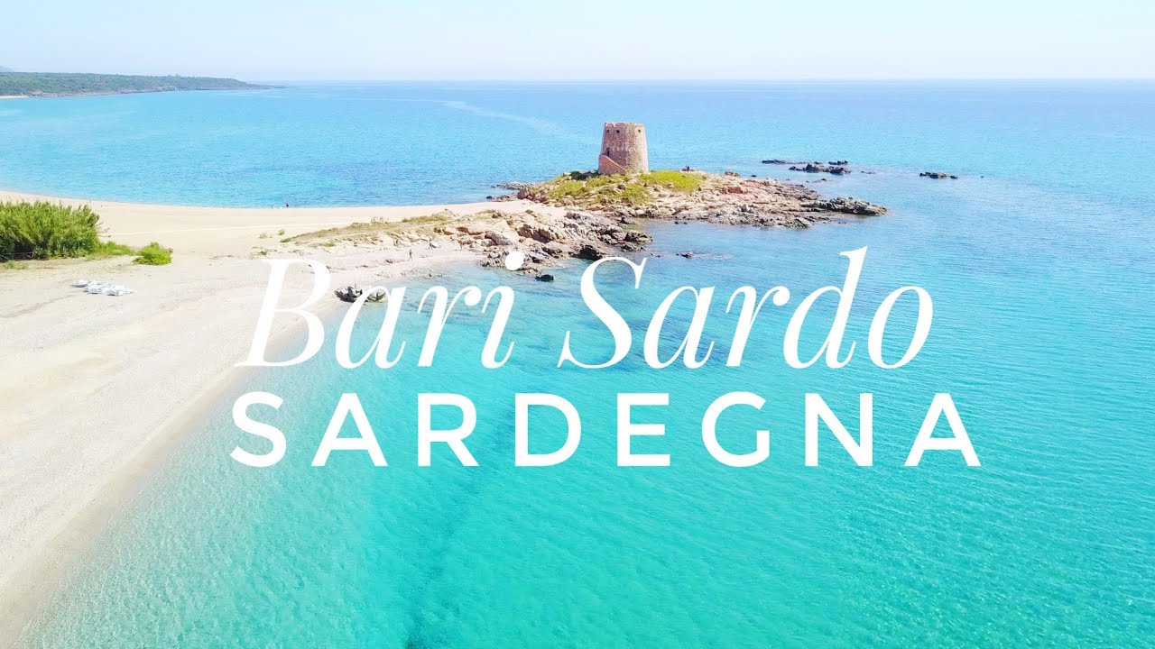 Uno dei mari più belli in Ogliastra spiaggia di Bari Sardo Sardegna 4k
