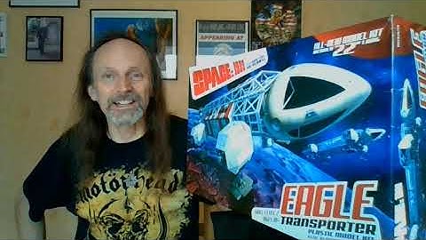 My MPC/Round 2 22" Space 1999 Eagle Transporter Build. Penultimate Episode.