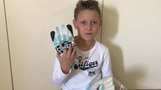 Goalkeeper Glove Review: Uhlsport Eliminator Soft RF | Best Kids Football Goalie Gloves ? screenshot 3