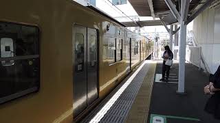 西武　旧2000系　8+2両編成　所沢駅到着