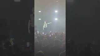 Emir Can İğrek - Silahım Yok (Wolswagen Arena) 13.01.2023
