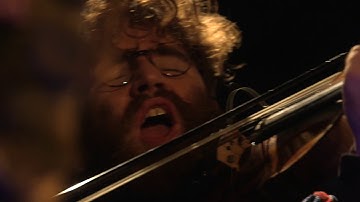 VELVET JUNGLE feat. Cyril Atef: Kauas Pilvat Karkavaat