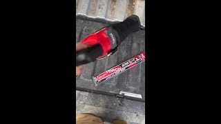 M18 FUEL™ SAWZALL® Reciprocating Saw | 2821 Video Credit: @colin.does.electric
