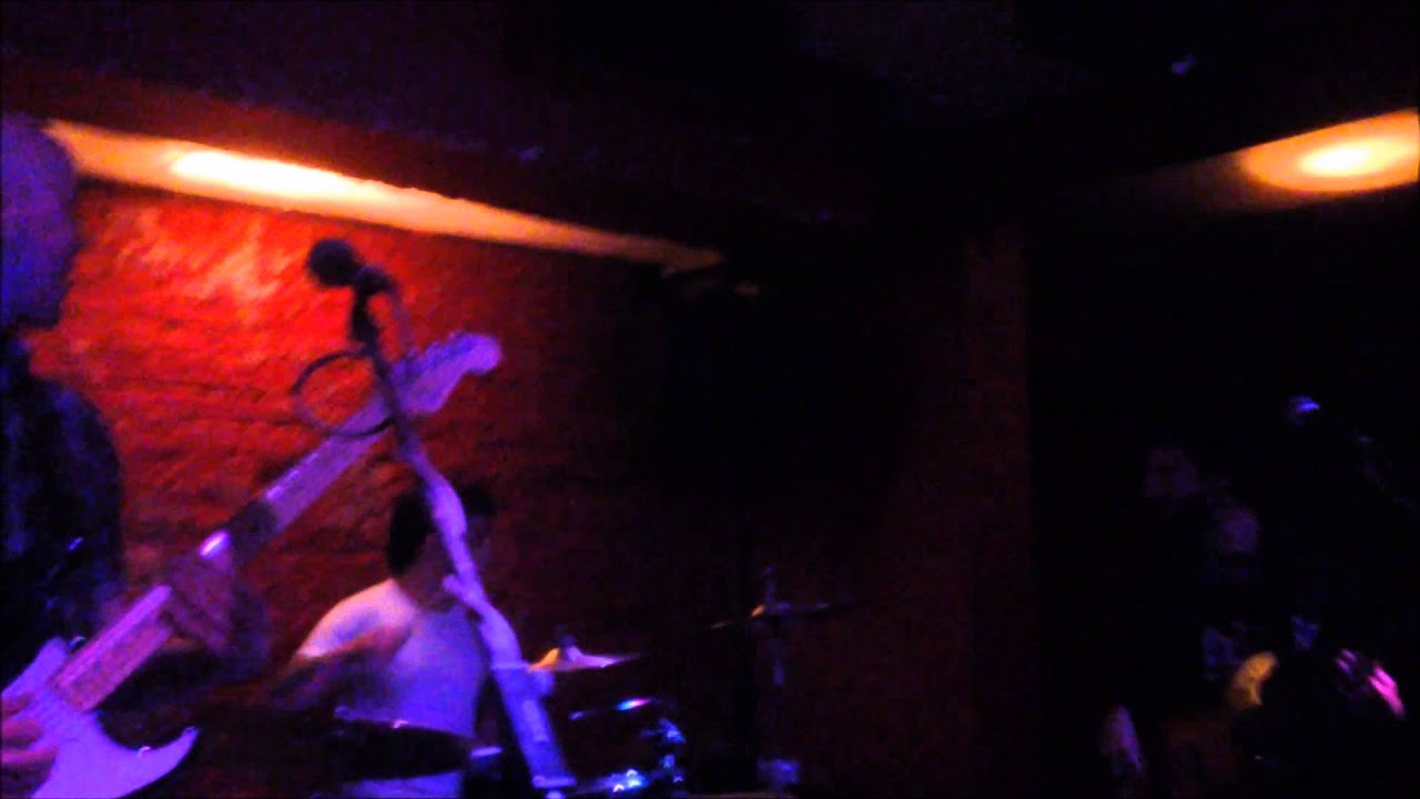 Sleduj Bribe Me Please! Busto Power Trio (Live) - Noir Music na YouTube Sleduj Bribe Me Please! Busto Power Trio (Live) - Noir Music na YouTube