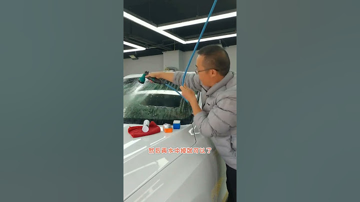 下雨天看不清楚，這樣子就可以了#玻璃油膜 #玻璃有油膜 #雨天開車