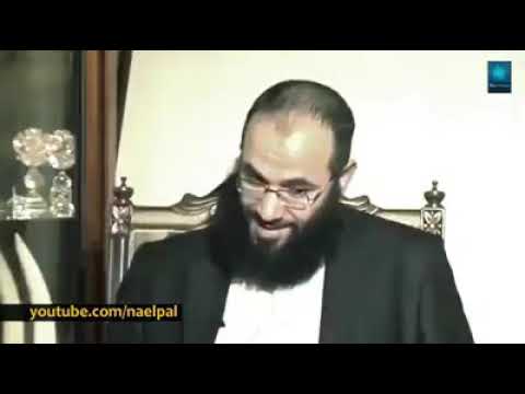 رجل يغض بصره الأجنبيات