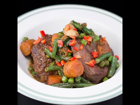 Video: Lamb Stew With Green Peas