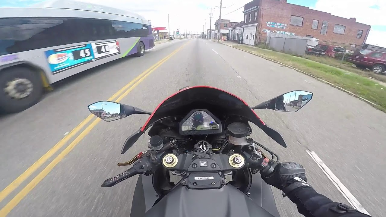 cbr1000f top speed