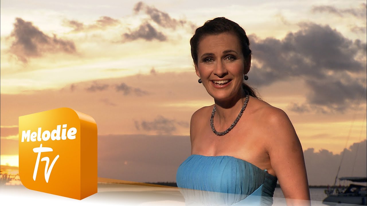 Géraldine Olivier - Blaue Nacht am Hafen (Offizielles Musikvideo)