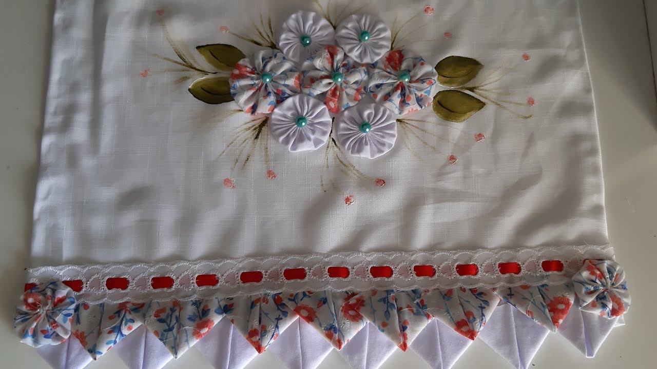 BARRADO DE PANO DE PRATO OU BATE MÃO FEITO COM FUXICOS