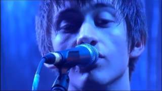 Arctic Monkeys - Mardy Bum (Glastonbury 2007)