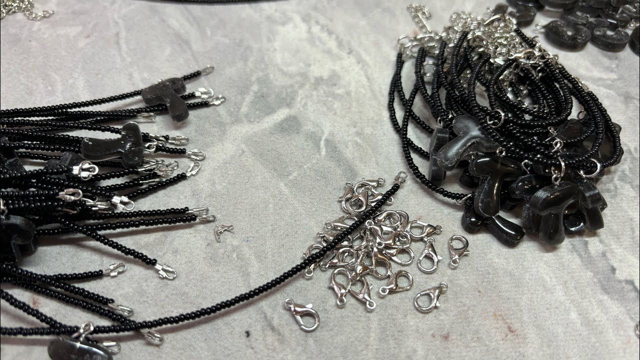 Найм или работа на себя: плюсы и минусы 