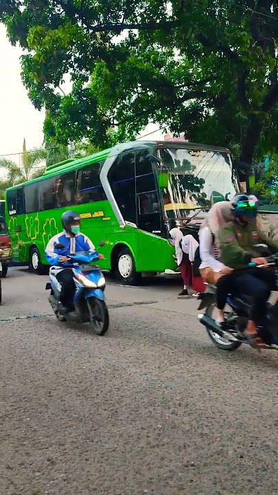 Masih Mulus Sr1 Laksana #busmania #shortsfeed #bus #shorts