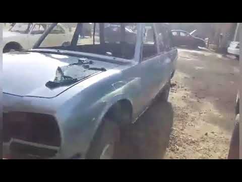 بيجو 504  في مرحلة التجديد شغل بلقاس السيد امين