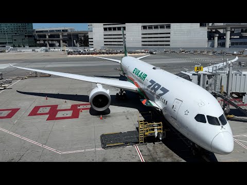 [4K] EVA Air BR7 San Francisco to Taipei Flight Experience
