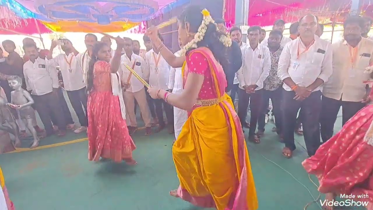 తంబళ్ళపల్లెమల్లయ్యకొండలో మారుమోగిన కళాకారుల గళం15-2-2026మహాశివరాత్రి మడుగువారిపల్లెమారెమ్మతల్లిబృందం