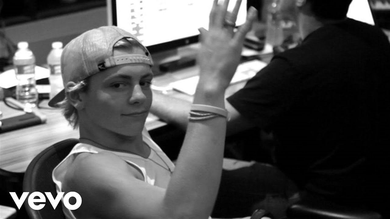 R5 R5 on R5 The Music YouTube