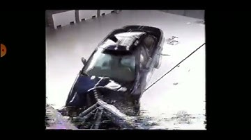 2002 acura TL crash test