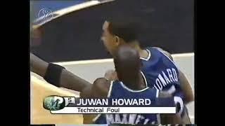 Juwan Howard gets ejected after argument with Wally Szczerbiak - Mavericks @ Timberwolves 2001