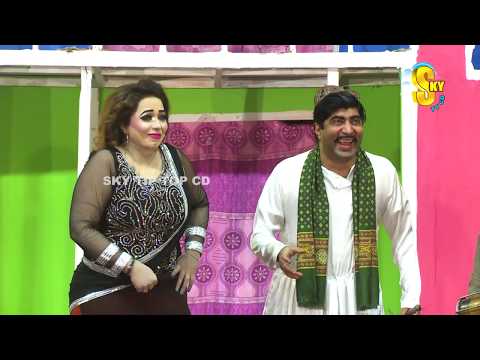vicky-kodu-and-sheeza-with-sajan-abbas-|-stage-drama-aisa-bhi-hota-hai-|-comedy-clip-2020