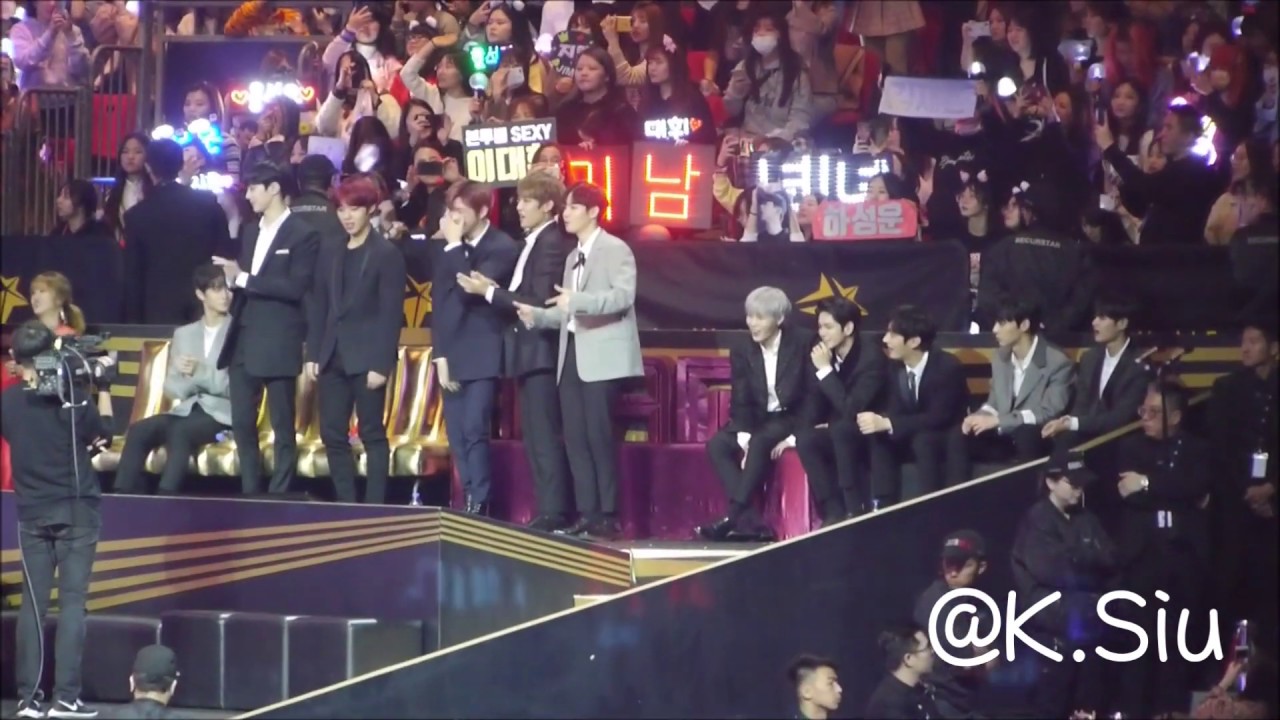 [FANCAM] 181214 2018 MAMA Wanna One Reaction to Momoland Boom Boom
