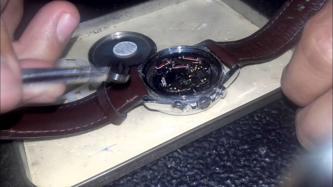 Как поменять батарейку в часах касио эдифайс How to change battery casio edifice (Como cambiar pila reloj casio edifice) - Yo