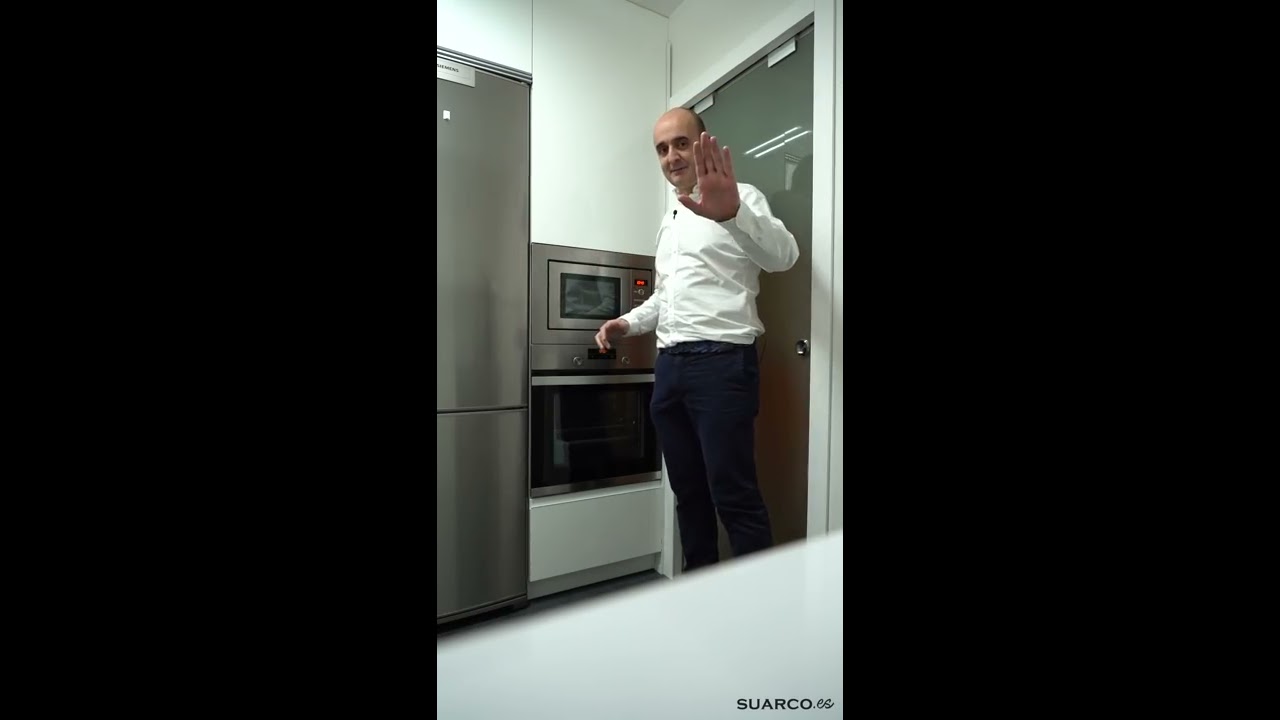 Cocinas Suarco: Altura de columna horno microondas - YouTube