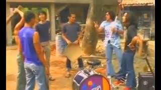 naif di usir slank dari potlot