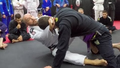 Lapel Loop Choke- Hugo Fevrier