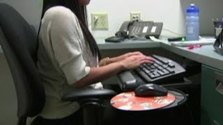 Program offers free computer skills training for women reentering workforce screenshot 2