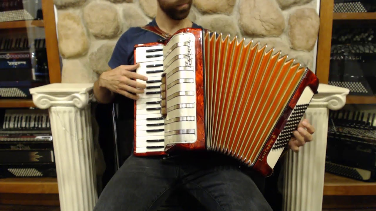 4768 - Red Gold Hohner Concerto III Piano Accordion LMM 34 72