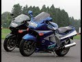 ヤフオクで６万円で買ったカワサキZZR-1100なんですじゃ。(^O^)