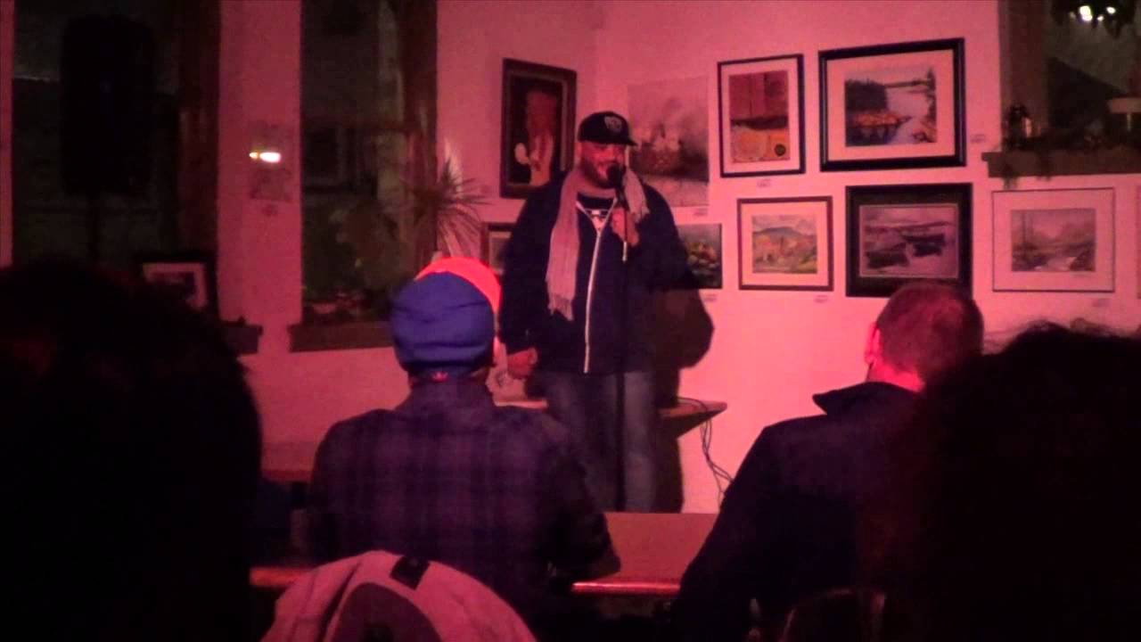 Comedian goes off on audience member in Track pants