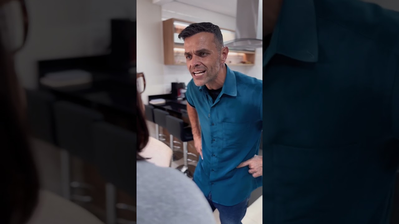 Eu preciso do meu emprego, mas a forma que meu patrão fala comigo não vou admitir!