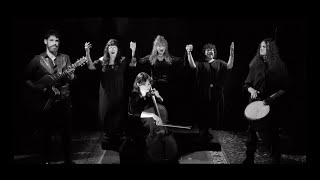 FEMMES - Les Harpies ou Chiennes de Zeus (Official Music Video)