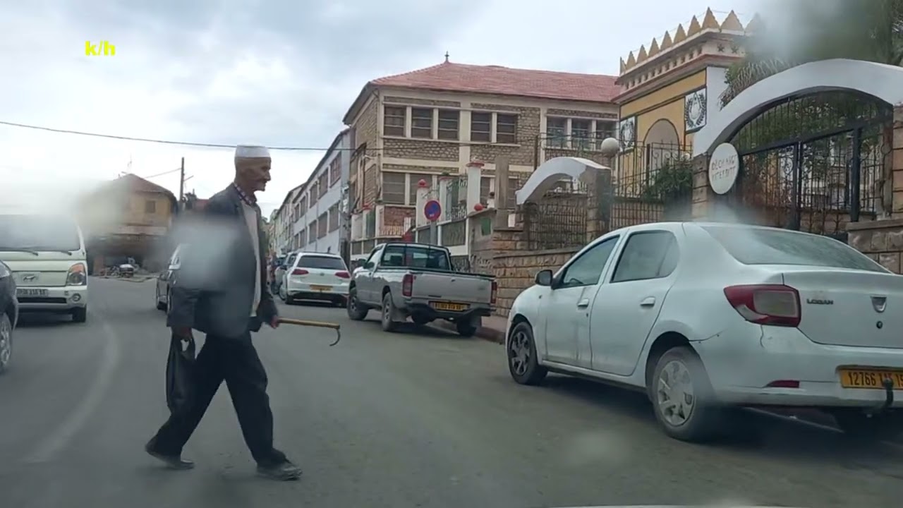 Balade à Ouadhias à Tizi ouzou , Musique Chérif Hamani "Paix à Son âme"